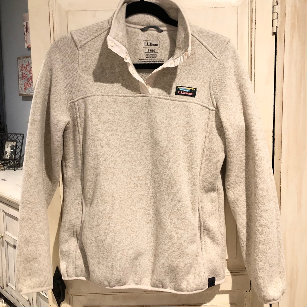 EUC LL Bean cream colored pullover sweater fleece